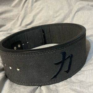 STRENGTH SHOP 13MM LEVER BELT - IPF APPROVED - GREY